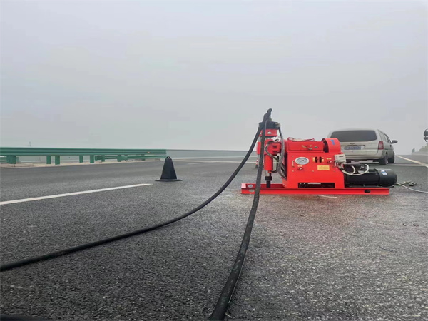 叶集马路路基路面开裂下沉注浆加固灌浆